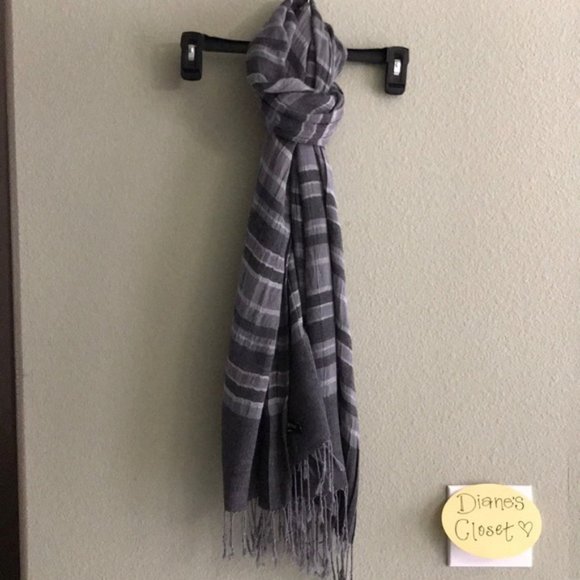 NWOT BOSSANI Women's Woven Striped Scarf/Wrap - Picture 2 of 3